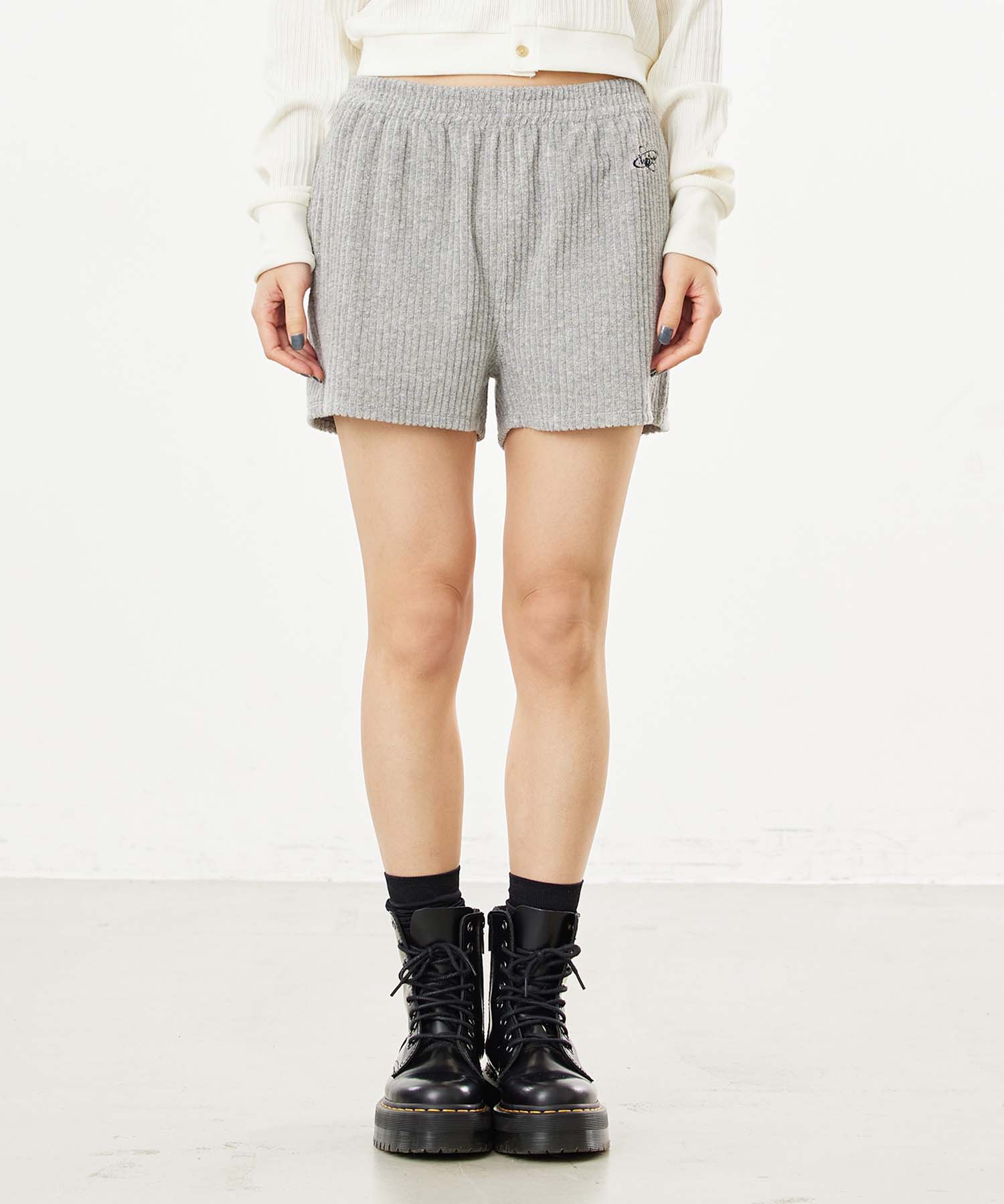 Short pants for girl hot sale online