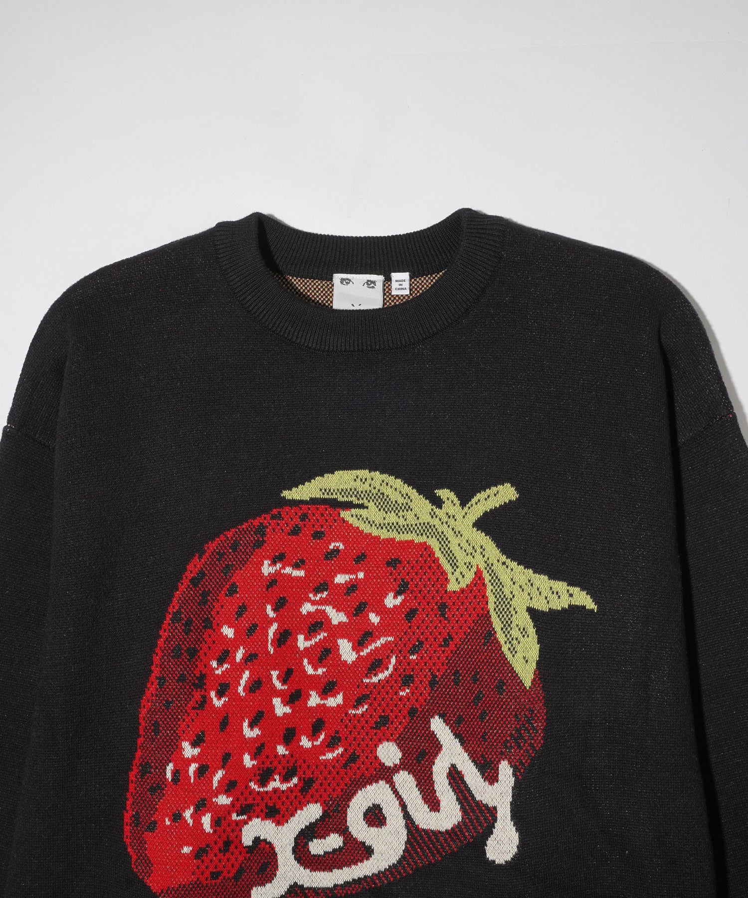 STRAWBERRY KNIT TOP
